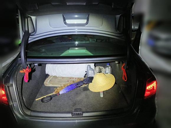 [成都·川A] 二手大众帕萨特2011款 3.0L V6 DSG旗舰尊享版