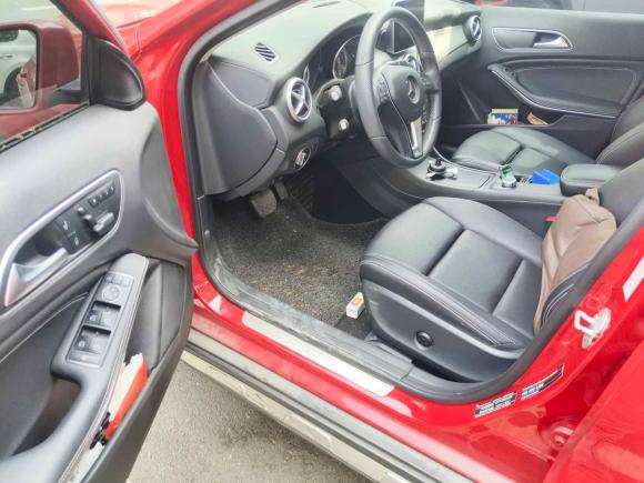 [常州·苏D] 二手奔驰奔驰GLA2016款 GLA 220 4MATIC 时尚型