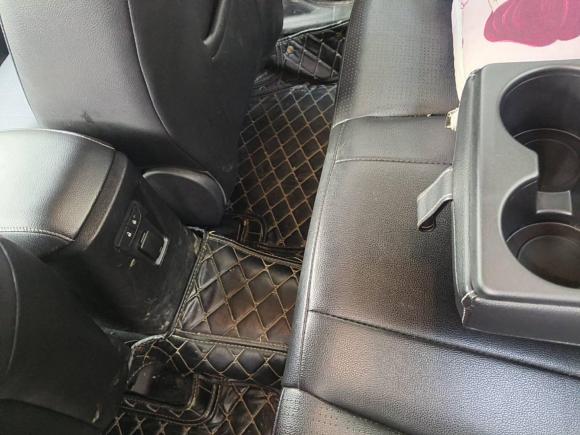 [成都·川A] 二手福特福睿斯2017款 幸福版 1.5L 手动时尚型