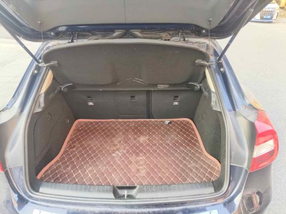 [杭州·浙A] 二手奔驰奔驰GLA2015款 GLA 200 动感型