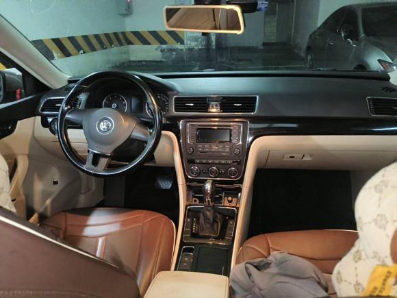 [成都·川A] 二手大众帕萨特2013款 1.8TSI DSG尊荣版