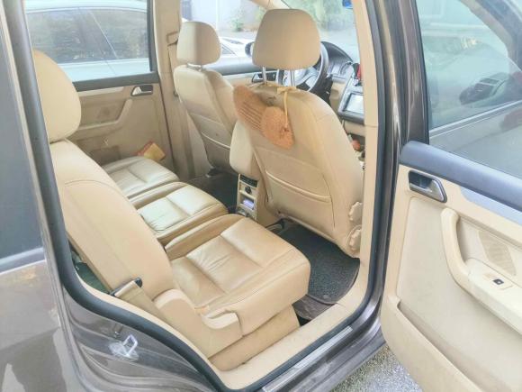 [武汉·鄂A] 二手大众途安2011款 1.4T DSG智雅版5座