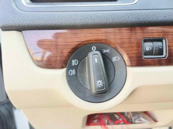 [温州·浙C] 二手大众朗逸2013款 改款经典 1.6L 自动舒适版