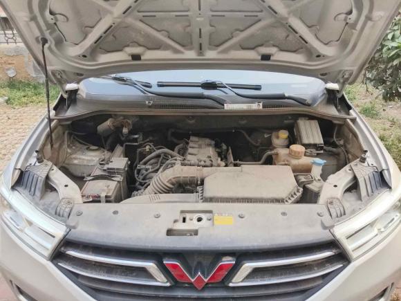 [青岛·鲁B] 二手五菱汽车五菱宏光2019款 1.5L S标准型国VI LAR