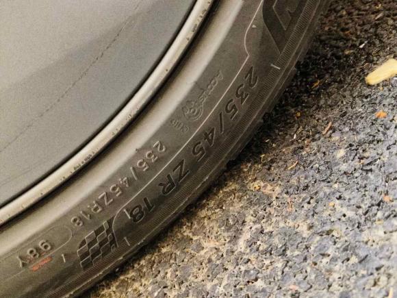 [上海·沪A] 二手特斯拉Model 32019款 标准续航后驱升级版