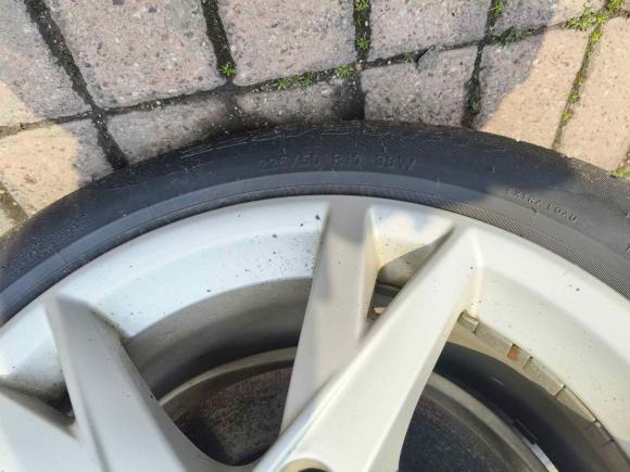 [无锡·苏B] 二手奥迪奥迪A4L2017款 40 TFSI 进取型