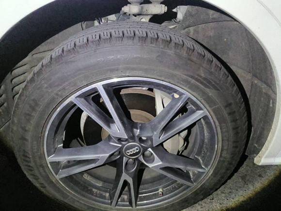 [南京·苏A] 二手奥迪奥迪Q5L2018款 40 TFSI 荣享时尚型 国VI