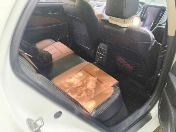 [深圳·粤B] 二手比亚迪秦新能源2017款 1.5T 尊贵型