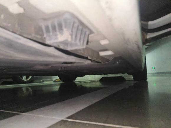 [上海·沪G] 二手宝马宝马5系2014款 525Li 豪华设计套装