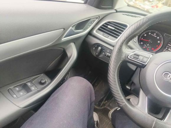 [杭州·辽C] 二手奥迪奥迪Q32016款 35 TFSI 时尚型