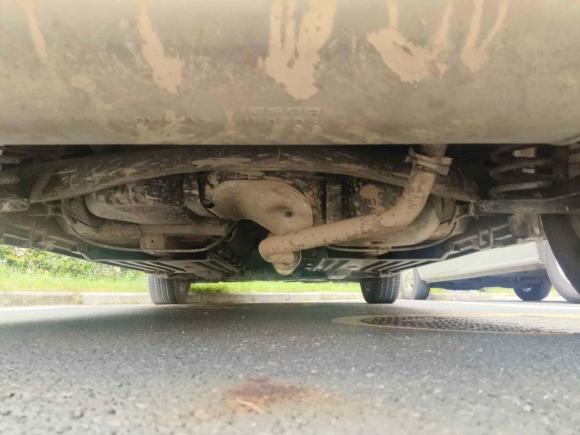 [深圳·粤B] 二手铃木锋驭2014款 1.6L 手动两驱进取型