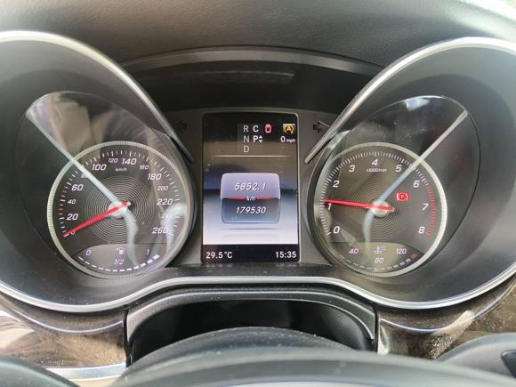 [深圳·粤B] 二手奔驰奔驰V级2017款 V 260 L 尊贵加长版