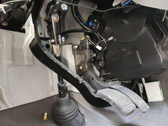 [西安·苏A] 二手依维柯意路达2024款 39.6kWh 短轴低顶侧拉门