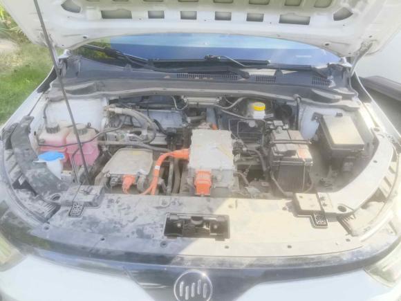 [上海·沪A] 二手威马汽车威马E.52021款 500 即客行