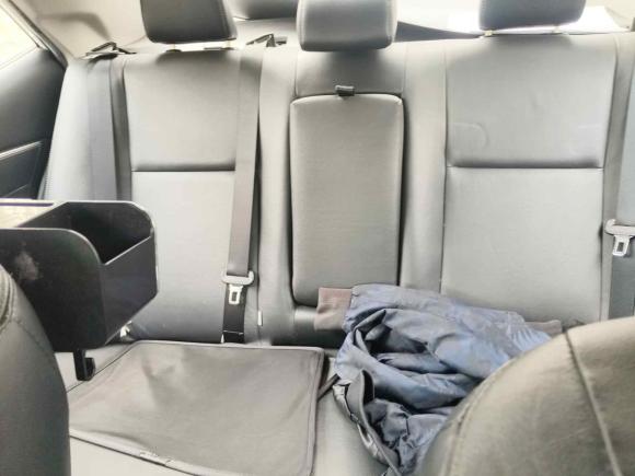 [宁波·浙B] 二手丰田卡罗拉2017款 改款双擎 1.8L E-CVT精英版