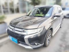 [宁波·浙B] 三菱欧蓝德2016款 2.4L 四驱豪华版 7座