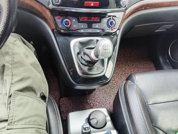 [武汉·鄂L] 二手哈弗哈弗H62014款 运动版 2.0T 柴油 手动两驱精英型