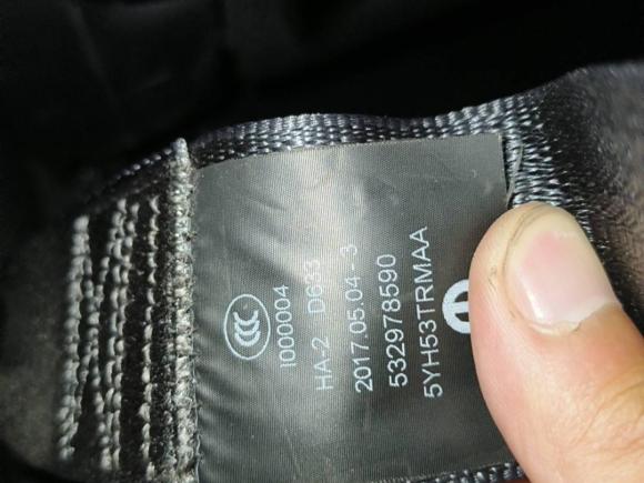 [广州·粤E] 二手Jeep自由光2017款 2.0L 优越版