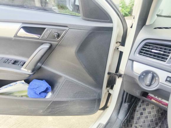 [上海·沪C] 二手大众朗行2013款 1.4TSI 自动舒适型