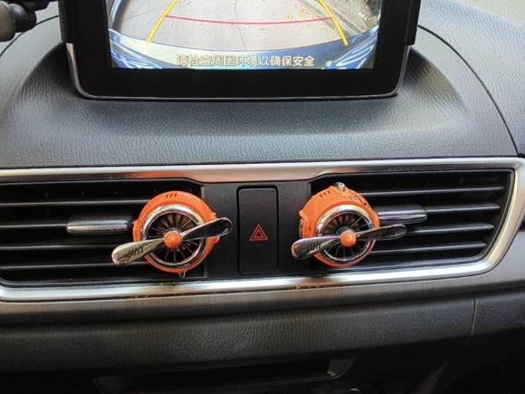 [上海·沪B] 二手马自达马自达3 昂克赛拉2016款 两厢 2.0L 自动旗舰型