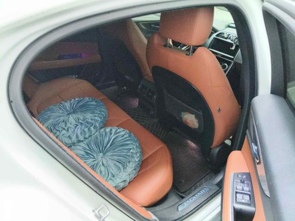 [成都·云A] 二手捷豹捷豹XEL2020款 2.0T 200PS R-DYNAMIC S进取运动版