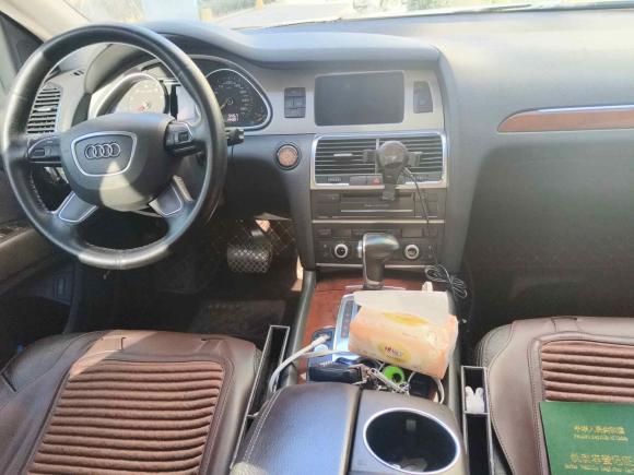 [济南·鲁A] 二手奥迪奥迪Q72015款 35 TFSI 运动型