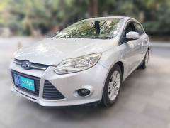 [成都·川A] 福特福克斯2012款 两厢 1.6L 手动舒适型