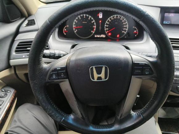 [上海·沪K] 二手本田雅阁2010款 2.0L EX