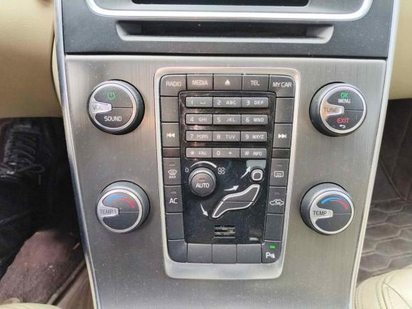 [西安·陕A] 二手沃尔沃沃尔沃S602012款 1.6T DRIVe 舒适版