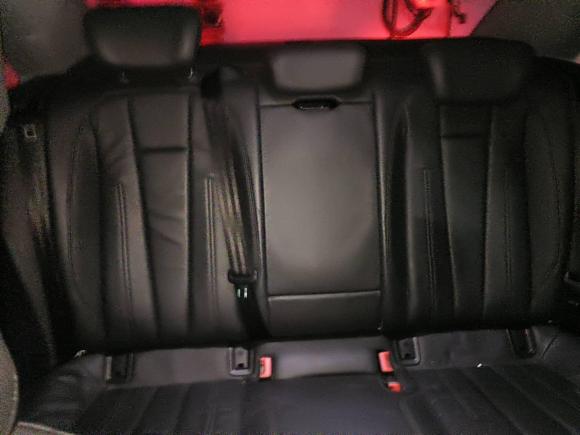 [合肥·皖A] 二手奥迪奥迪A4L2018款 30周年年型 40 TFSI 时尚型