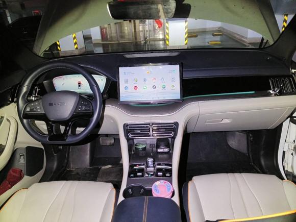 [武汉·鄂A] 二手比亚迪宋PLUS新能源2023款 冠军版 EV 520KM 尊贵型