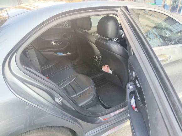 [青岛·鲁B] 二手奔驰奔驰C级2019款 改款 C 260 L 运动版