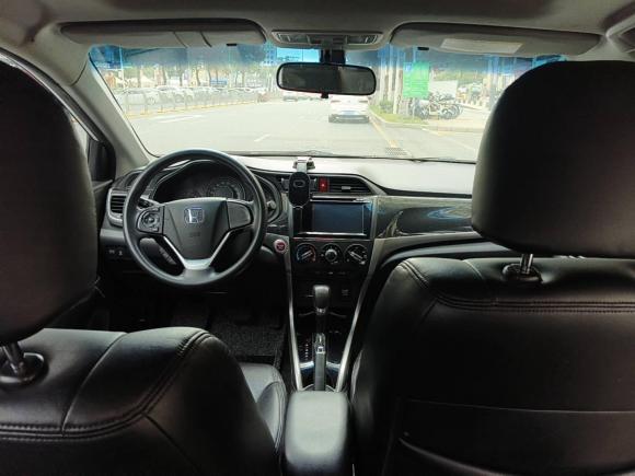 [深圳·粤B] 二手本田凌派2013款 1.8L 自动豪华版