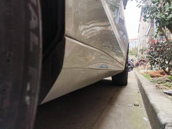 [上海·沪A] 二手长安欧尚长安欧尚Z6新能源2023款 智电iDD 150KM旗舰PLUS智慧泊车版