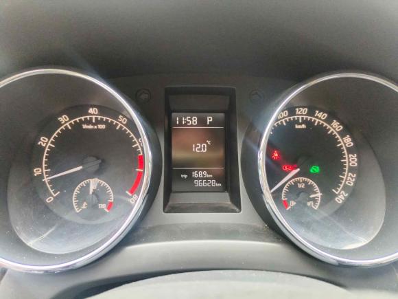 [上海·沪E] 二手斯柯达Yeti2016款 1.4TSI DSG前行版