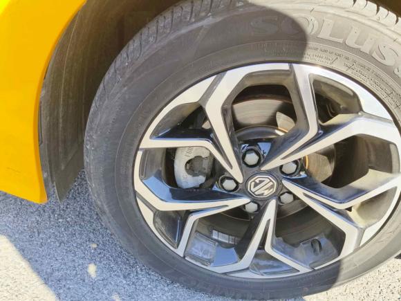 [上海·苏U] 二手名爵MG52022款 180DVVT CVT青春豪华版