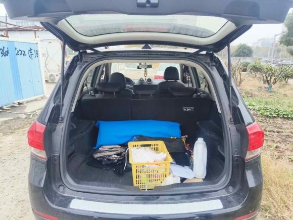 [上海·沪A] 二手哈弗哈弗H62016款 升级版 1.5T 自动两驱精英型