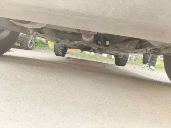 [上海·苏D] 二手Jeep自由侠2017款 180T 自动智能版