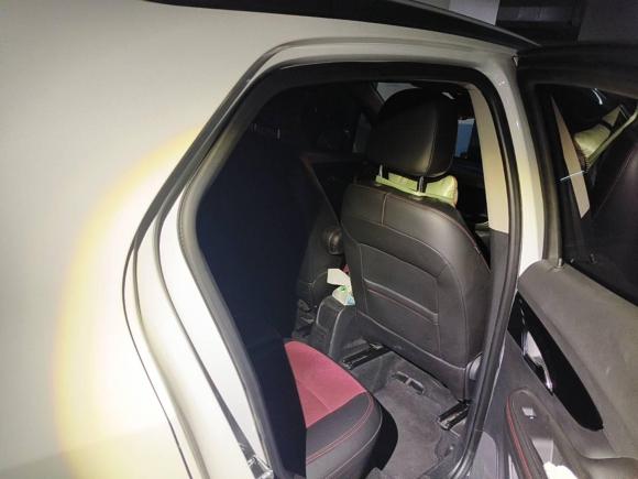 [上海·苏U] 二手别克昂科拉2018款 18T 自动两驱都市精英型