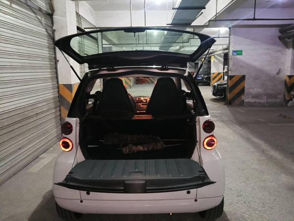 [杭州·浙A] 二手smartsmart fortwo2011款 1.0 MHD兔年特别版