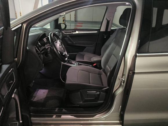 [南京·苏A] 二手大众高尔夫·嘉旅2016款 230TSI 自动进取型