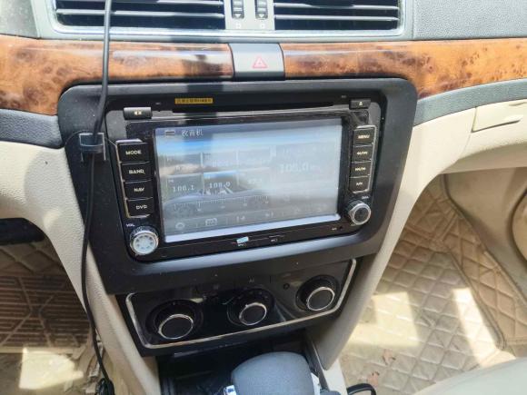 [上海·沪A] 二手斯柯达昊锐2012款 1.8TSI 自动优雅版