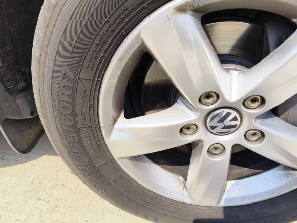 [济南·鲁A] 二手大众途锐2011款 3.0TDI 柴油标配型