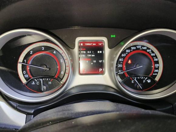 [成都·川A] 二手道奇酷威2015款 2.0TD 四驱尊尚版