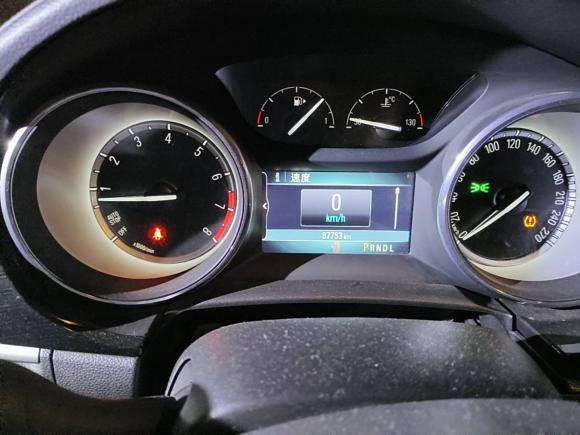 [上海·沪B] 二手别克威朗2015款 三厢 20T 双离合精英型