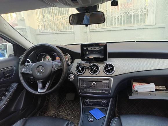 [济南·鲁S] 二手奔驰奔驰GLA2017款 GLA 200 动感型