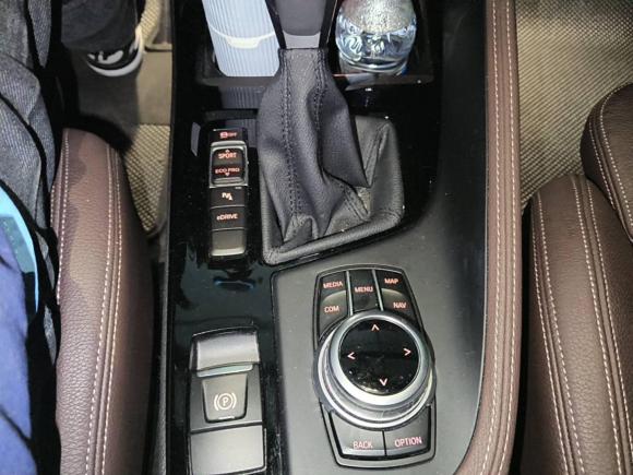[上海·沪A] 二手宝马宝马X1新能源2018款 xDrive25Le 豪华型