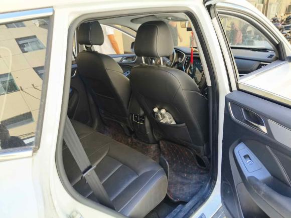 [上海·沪C] 二手荣威荣威RX52018款 20T 两驱自动互联网智尊版