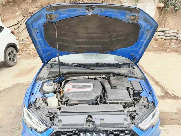 [西安·陕U] 二手奥迪奥迪S32017款 改款 S3 2.0T Limousine