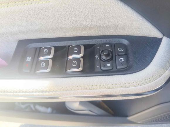 [苏州·苏E] 二手领克领克052020款 2.0TD 两驱耀Plus